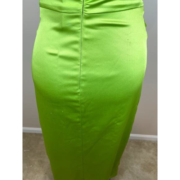 Khanums Kenisei Crystal Embellished Halter Green Limeade Maxi Gown Size Medium - Picture 7 of 12